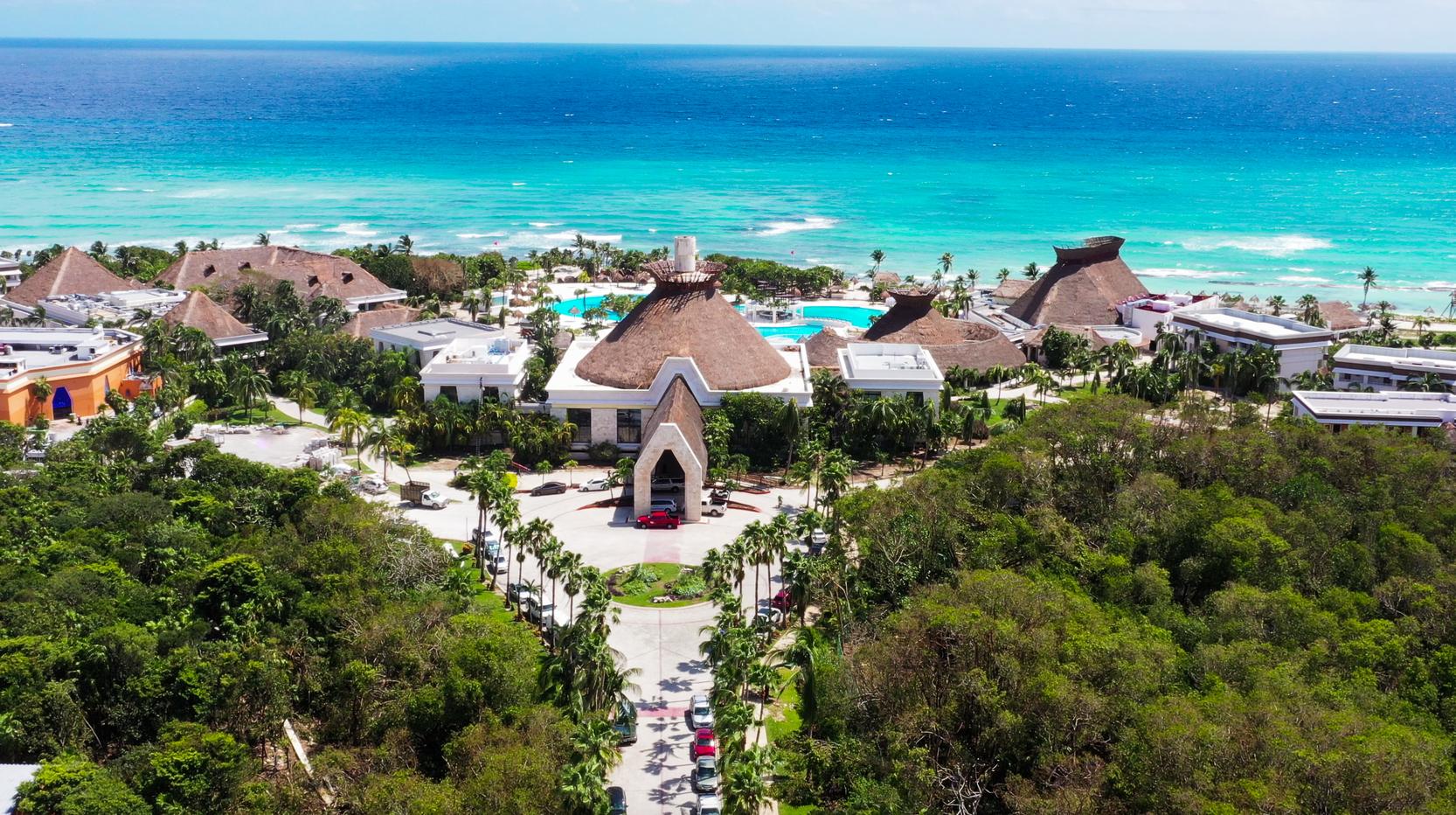 Bahia Principe Grand Tulum Hotel Riviera Maya Екстериор снимка Aerial view of the resort